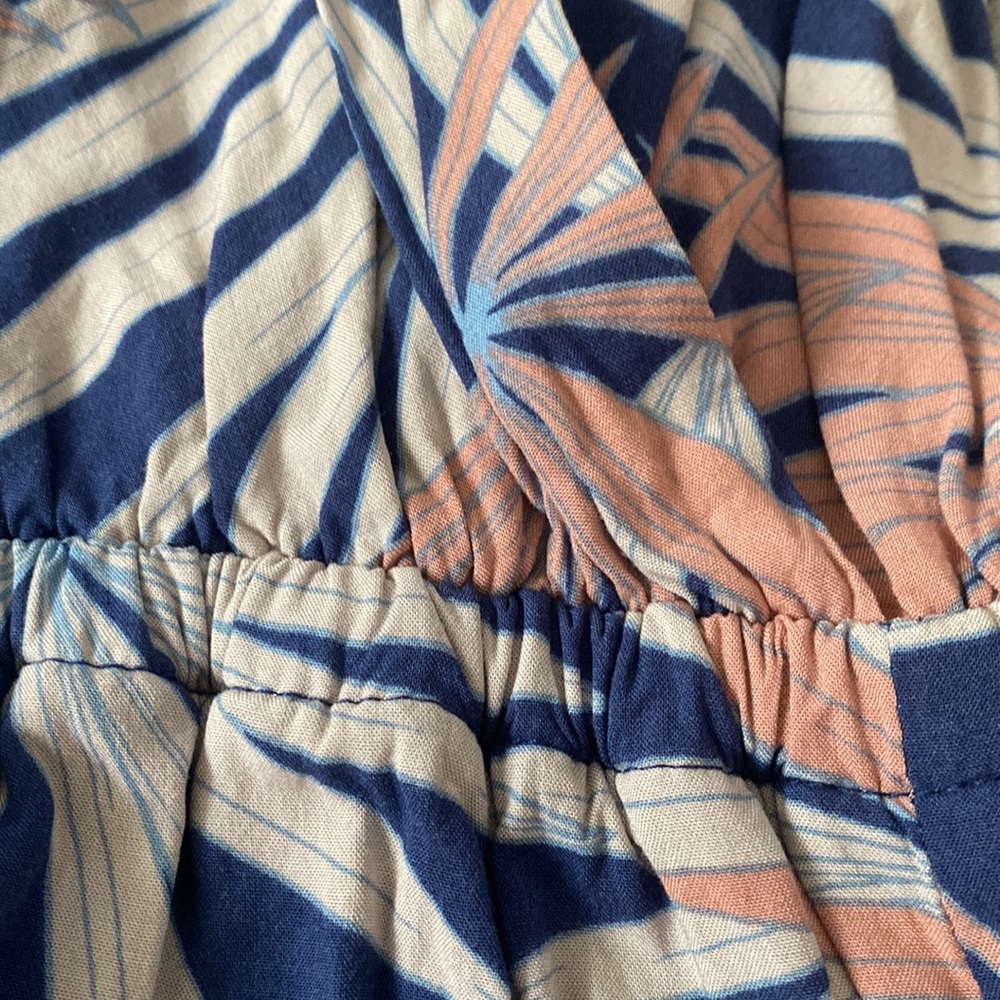L*Space Blue Polynesian Palm Dress💙💛💙 - Picture 10 of 13